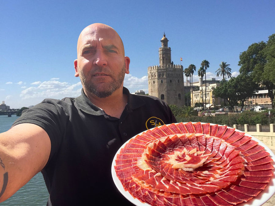 Salvador Morera, cortador de jamón profesional